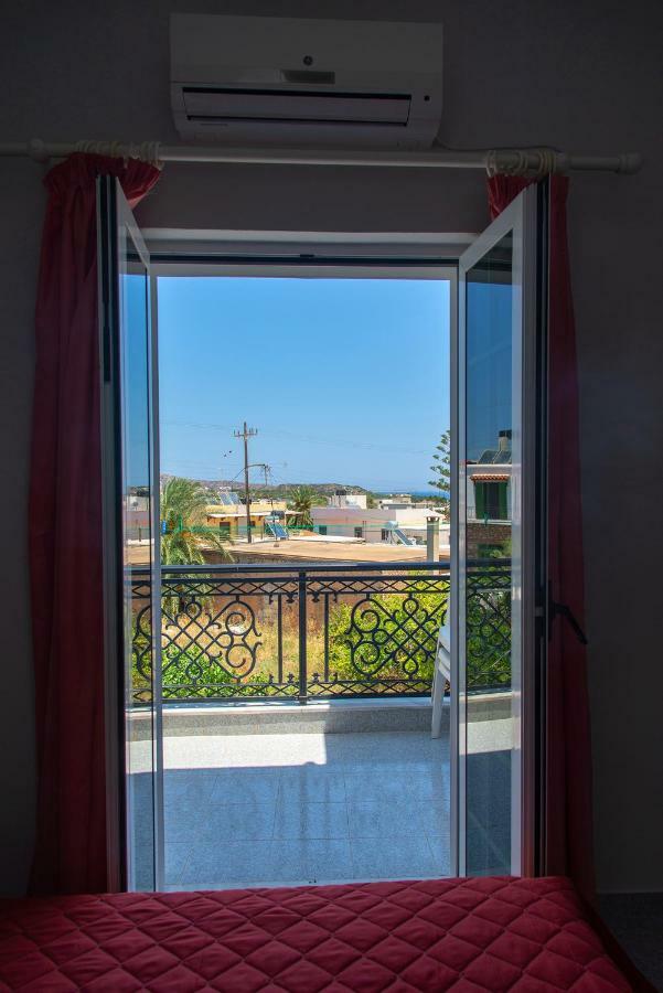 Appartement Lazaros 1 *